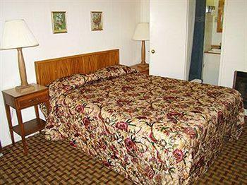 Coach N Four Motel Grass Valley Buitenkant foto