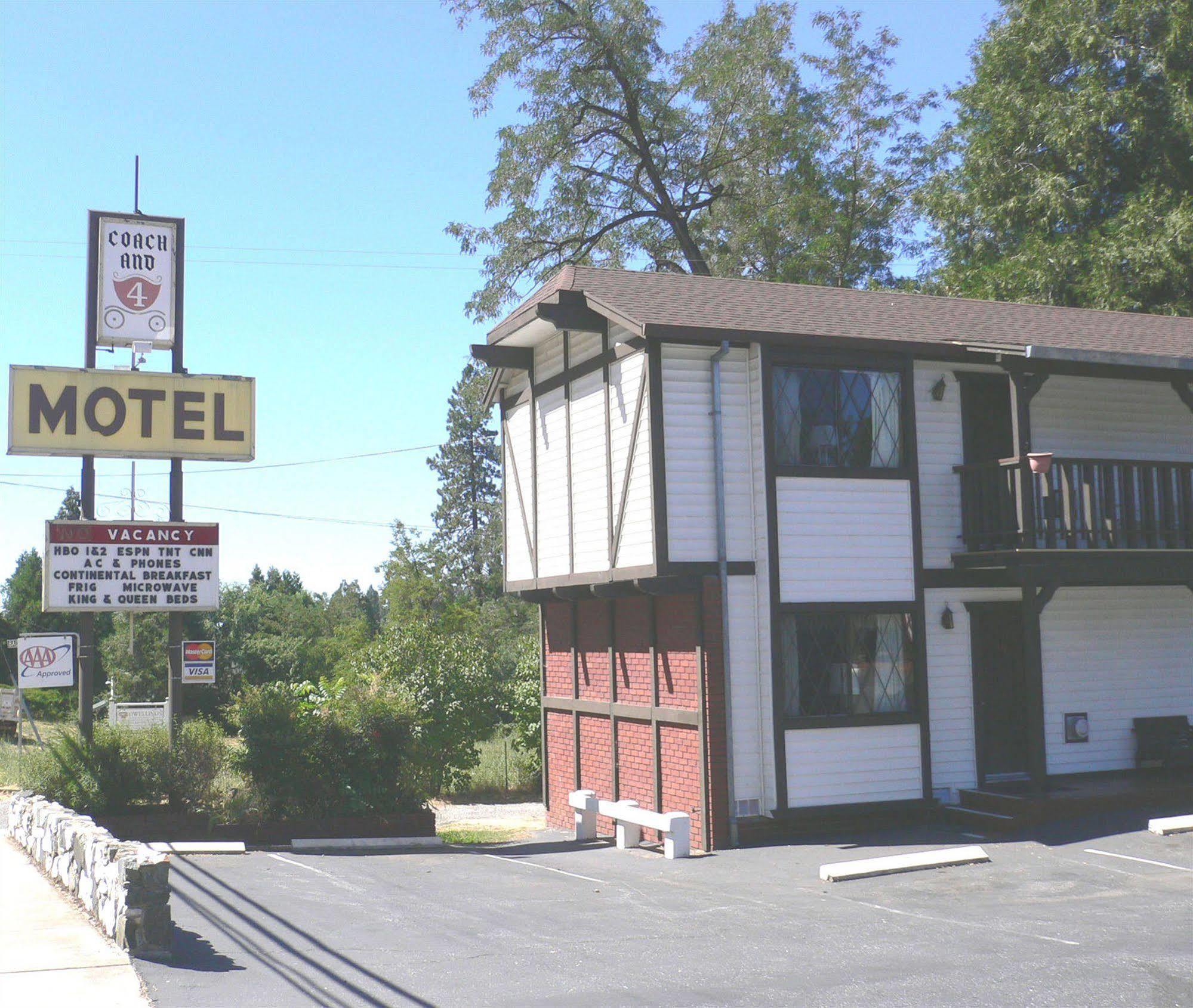 Coach N Four Motel Grass Valley Buitenkant foto